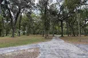 13517 Citrus Way, Brooksville, FL 34601 - Photo 7