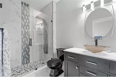 4333 Bayside Village Drive #110, Tampa, FL 33615 - Photo 21