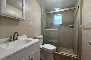 37149 Marlu Ln, Dade City, FL 33525 - Photo 7