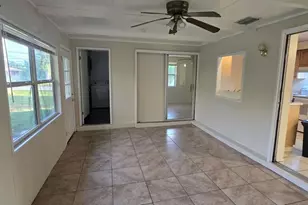 401 Skylark Ln NW, Port Charlotte, FL 33952 - Photo 9