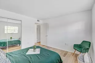 350 79th Ave N, Saint Petersburg, FL 33702 - Photo 7