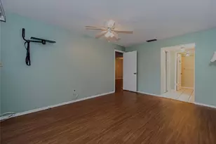 19029 US Hwy 19 N, Clearwater, FL 33764 - Photo 37