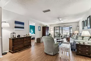 19029 US Hwy 19 N, Clearwater, FL 33764 - Photo 13