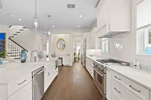 319 12th Ave NE, Saint Petersburg, FL 33701 - Photo 15