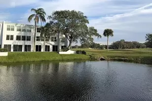 225 Country Club Dr, Largo, FL 33771 - Photo 5