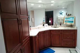 225 Country Club Dr, Largo, FL 33771 - Photo 33