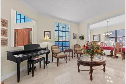 11429 Zenith Circle, Tampa, FL 33635 - Photo 7