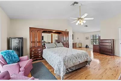 11429 Zenith Circle, Tampa, FL 33635 - Photo 33