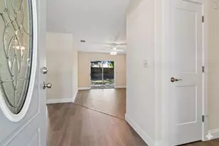 4028 Truman Dr, Seffner, FL 33584 - Photo 7