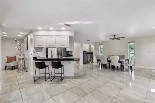 10073 S Yacht Club Dr, Treasure Island, FL 33706 - Photo 19