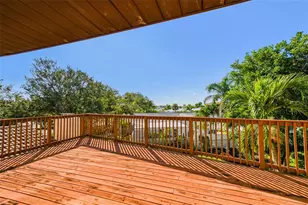 10073 S Yacht Club Dr, Treasure Island, FL 33706 - Photo 39