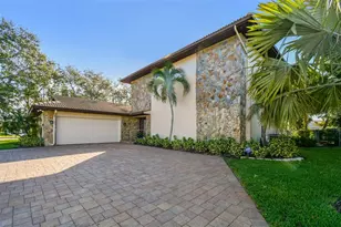 10073 S Yacht Club Dr, Treasure Island, FL 33706 - Photo 1