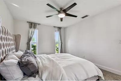 10073 S Yacht Club Drive, Treasure Island, FL 33706 - Photo 25