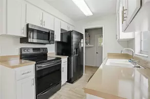 6012 Landover Blvd, Spring Hill, FL 34609 - Photo 13