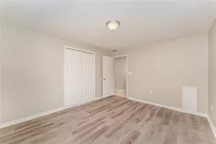 938 Golden Rule Ct S, Lakeland, FL 33803 - Photo 11