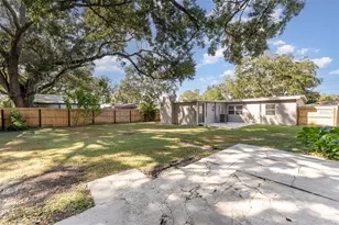 938 Golden Rule Ct S, Lakeland, FL 33803 - Photo 21