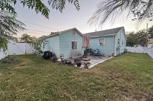 4014 Grove St S, Saint Petersburg, FL 33705 - Photo 9