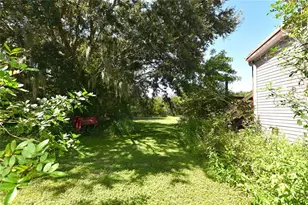 11542 Sumner Rd, Wimauma, FL 33598 - Photo 47