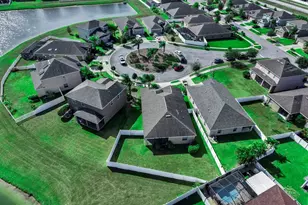 2408 Nighthawk Landing Ct, Ruskin, FL 33570 - Photo 47