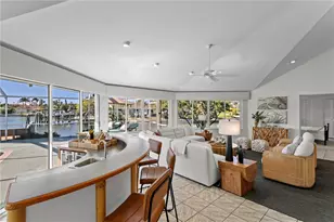 251 S Isle Dr, Saint Pete Beach, FL 33706 - Photo 15