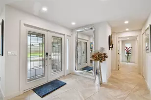 4202 Saltwater Blvd, Tampa, FL 33615 - Photo 11