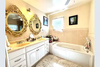 5210 Jersey Avenue S, Gulfport, FL 33707 - Photo 17