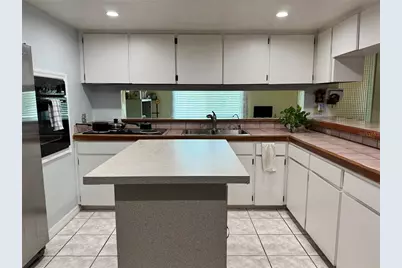 5210 Jersey Avenue S, Gulfport, FL 33707 - Photo 5