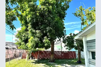 5210 Jersey Avenue S, Gulfport, FL 33707 - Photo 23