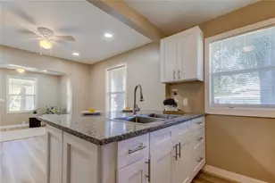 1800 12th Ave S, Saint Petersburg, FL 33712 - Photo 15