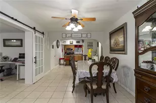 1802 E Knollwood St, Tampa, FL 33610 - Photo 7