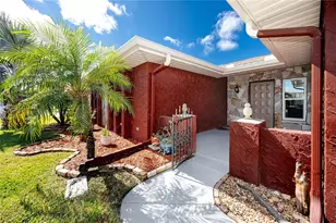 9817 San Sierra Way, Port Richey, FL 34668 - Photo 5