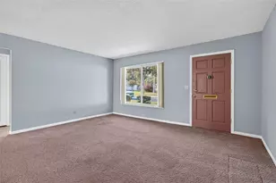 9481 45th Pl N, Pinellas Park, FL 33782 - Photo 5