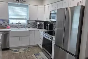 8445 N Phillip N, Pinellas Park, FL 33781 - Photo 5