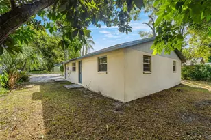 9610 N 12th St, Tampa, FL 33612 - Photo 19