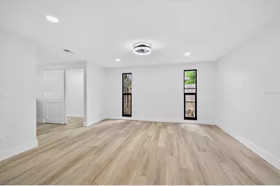 7905 Timberlane West Drive, Tampa, FL 33615 - Photo 31