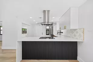 7905 Timberlane W Dr, Tampa, FL 33615 - Photo 17