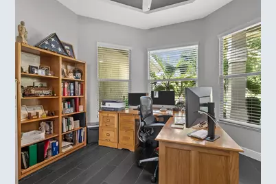 306 Venice Golf Club Drive, Venice, FL 34292 - Photo 21