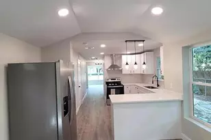 2546 50th Ave N, Saint Petersburg, FL 33714 - Photo 9