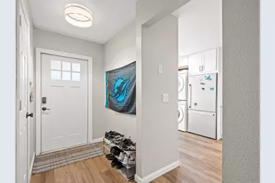 1722 Mill Run Circle, Tampa, FL 33613 - Photo 3