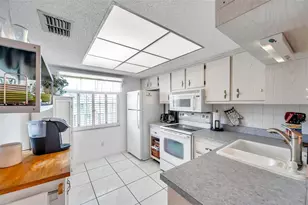 1430 Heather Ridge Blvd, Dunedin, FL 34698 - Photo 7