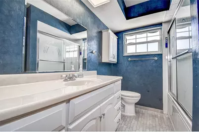 8601 139th Street, Seminole, FL 33776 - Photo 41