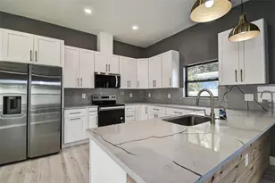 5200 7th Ave N, Saint Petersburg, FL 33710 - Photo 15