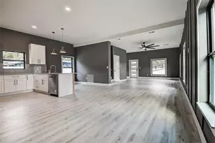 5200 7th Ave N, Saint Petersburg, FL 33710 - Photo 11