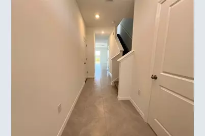 110 Mangrove Shade Circle, Apollo Beach, FL 33572 - Photo 3