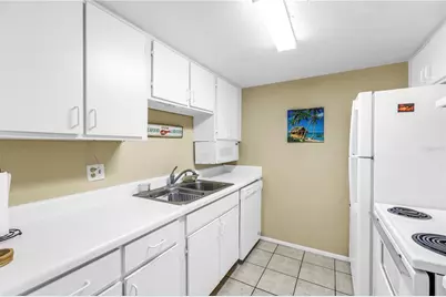 3735 42nd Way S #I, Saint Petersburg, FL 33711 - Photo 7