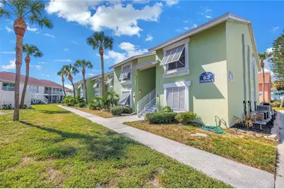 3735 42nd Way S #I, Saint Petersburg, FL 33711 - Photo 1