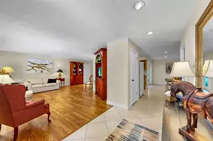 3100 Cascade Dr, Clearwater, FL 33761 - Photo 9