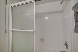 117 E Cypress Ct, Oldsmar, FL 34677 - Photo 17