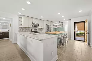 4730 Brittany Dr S, Saint Petersburg, FL 33715 - Photo 13