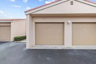 4730 Brittany Dr S, Saint Petersburg, FL 33715 - Photo 45